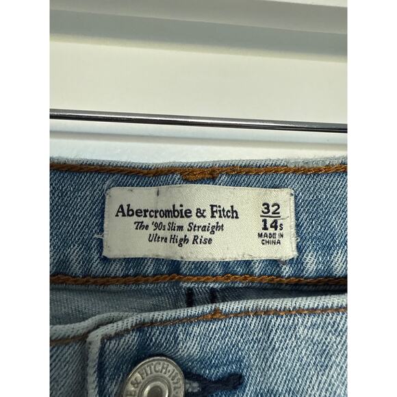 Abercrombie ‘90s Slim Straight Ultra High Rise Jeans, 32/14 Short - Picture 4 of 5